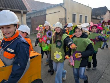 Der Fastnachtsumzug der Schüler