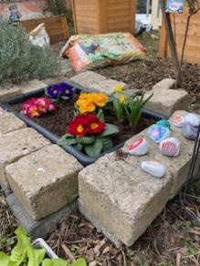 Arbeiten am Schulgarten